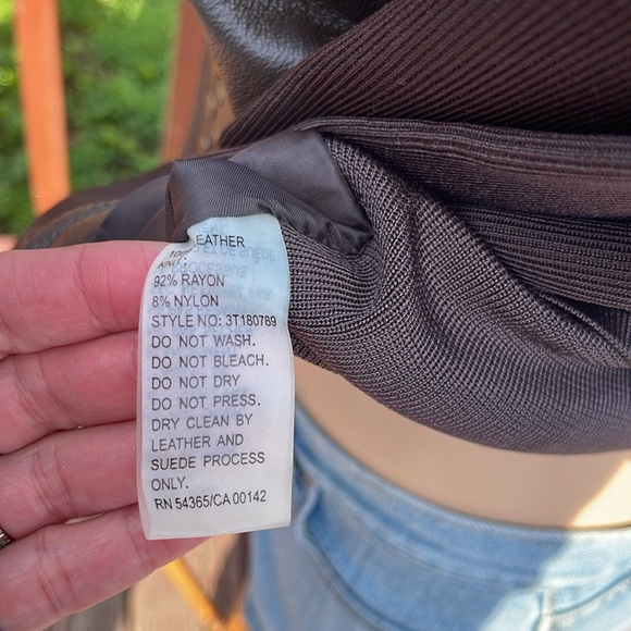 PETER NYGARD Size Med Brown Leather Zip Jacket w/ Embellishment -Blazer-Studded - Picture 5 of 8